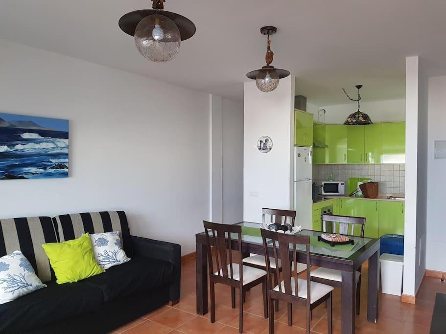 Apartamento El Coral Famara Ngoại thất bức ảnh