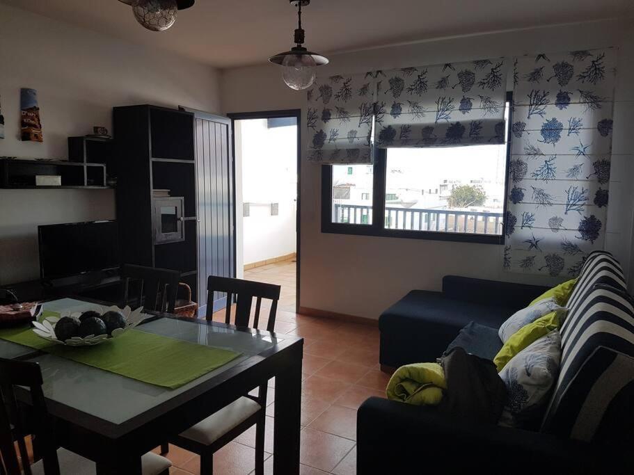 Apartamento El Coral Famara Ngoại thất bức ảnh